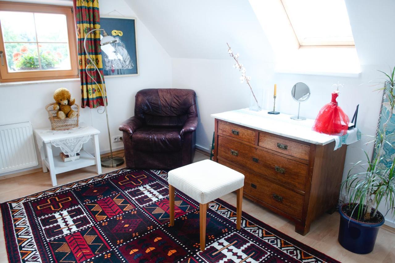 Bydleni U Babicky Apartment Bratronice